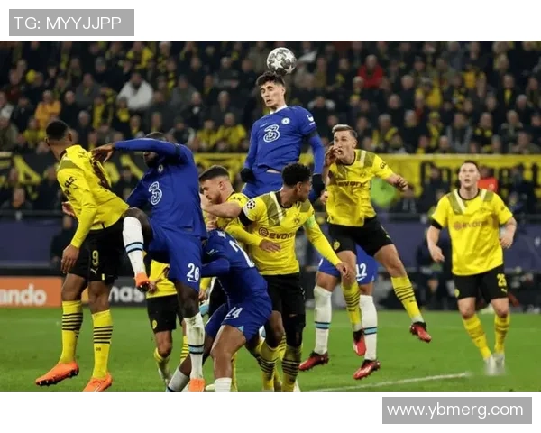 欧冠精彩对决：多特蒙德大胜那不勒斯五球狂潮引发全场热烈反响