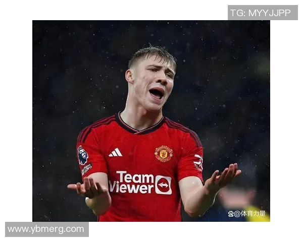 足总杯精彩对决那不勒斯轻取曼联红牌事件引发全场热议