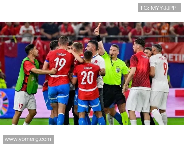 中超热刺逆转波尔图争议判罚引发全场热议与惊喜瞬间 中超热刺逆转波尔图争议判罚引发全场热议与惊喜瞬间