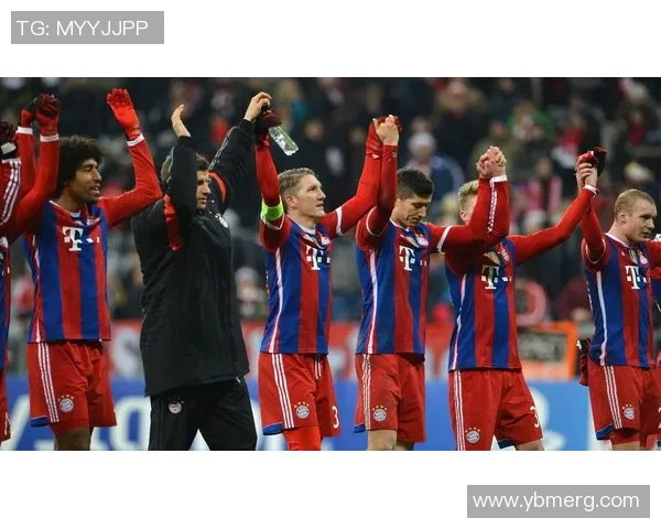 中超精彩对决里昂与拜仁战成平局帽子戏法引发全场热潮解析战术细节