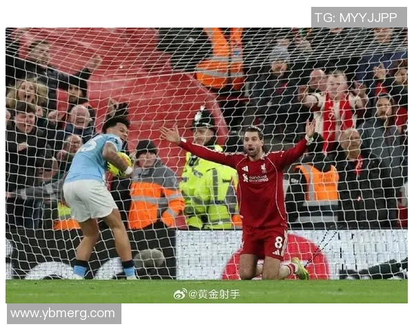 曼城友谊赛小胜那不勒斯神扑引发争议判罚全场沸腾